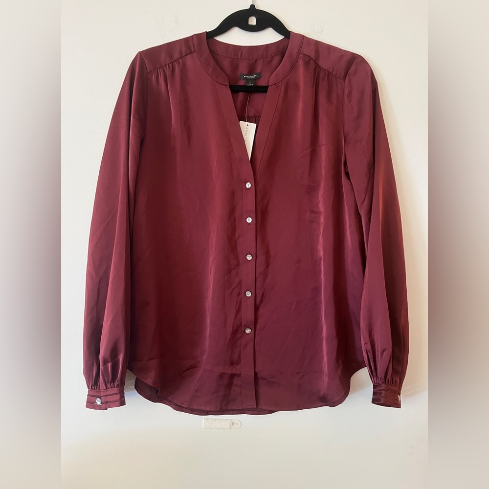 Burgundy Ann Taylor Factory Blouse Size Small NWT